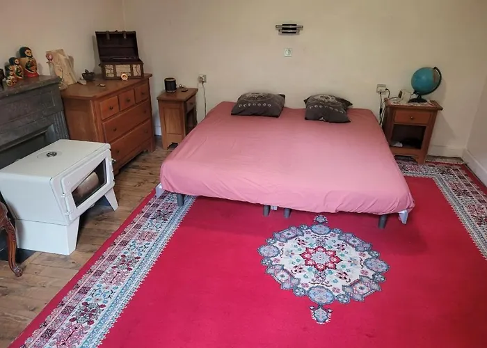 Chambre chez l'habitant Séjour chez l'habitant *